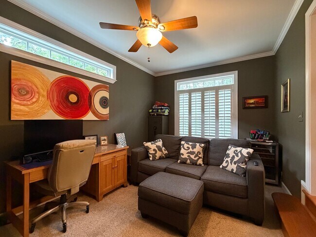 Building Photo - Carolina Lakes Gated Community!!