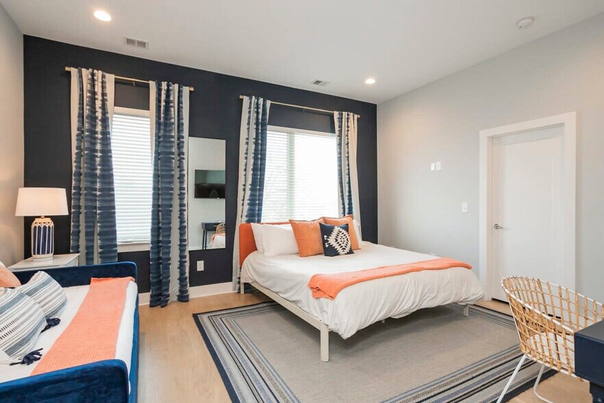 Building Photo - 1035 Scovel St