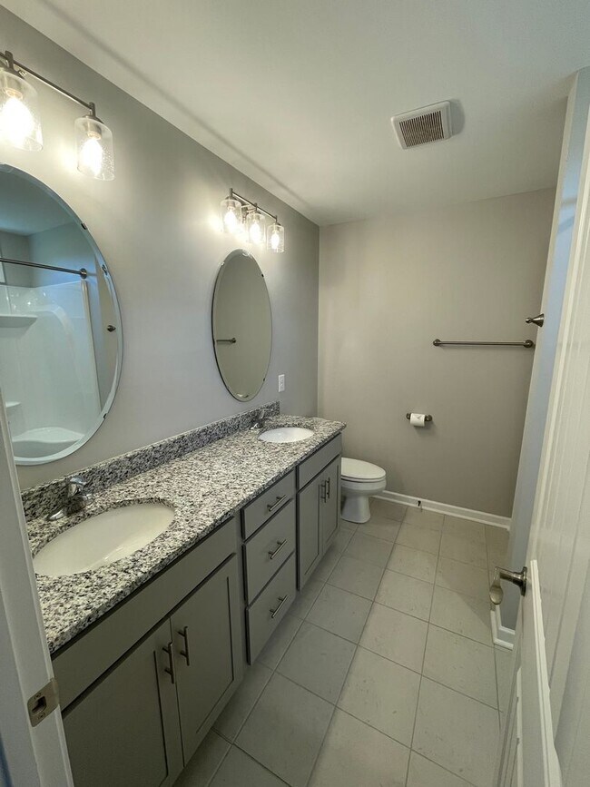 Building Photo - 219 Grist Mill Dr