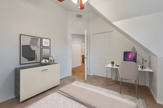 Building Photo - 2358-2 N 6th Ave