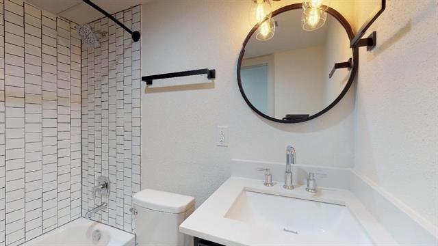 Building Photo - 5506 Miller Ave