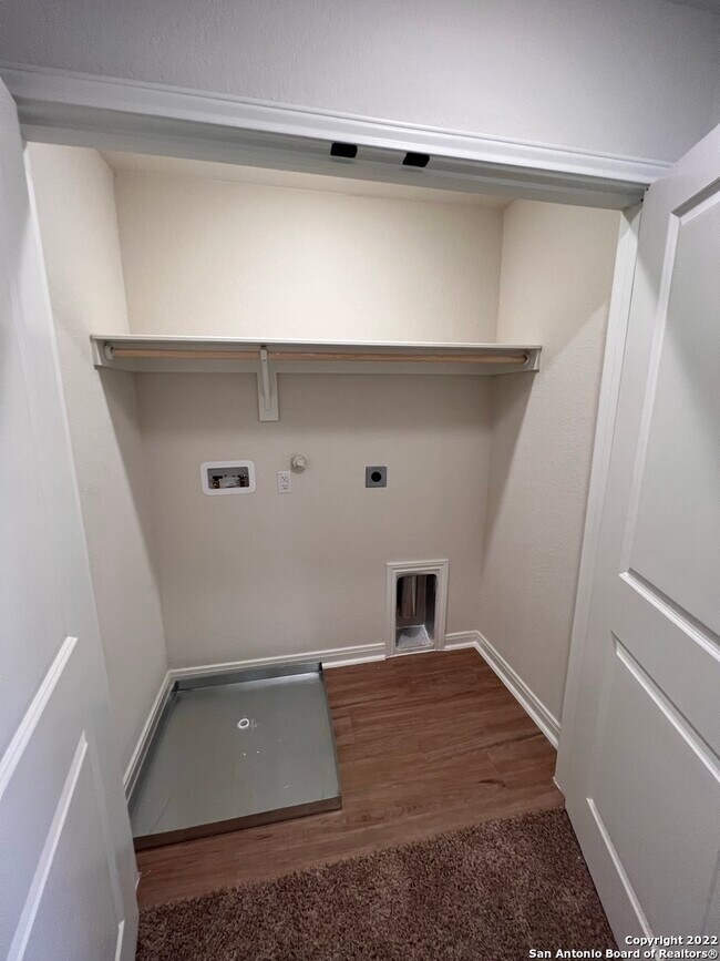 Building Photo - 2314 Tulipwood Cv