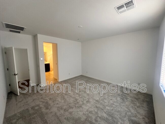 Building Photo - 14360 W Alameda Dr