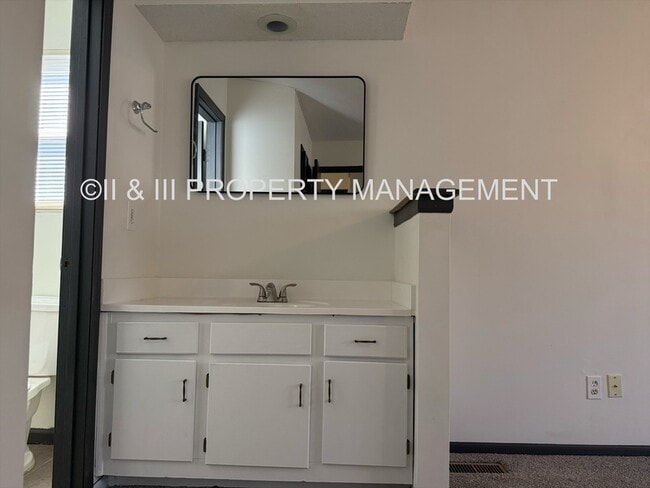 Building Photo - 9219 Central St