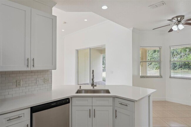 Building Photo - 2507 Monaco Cove Cir