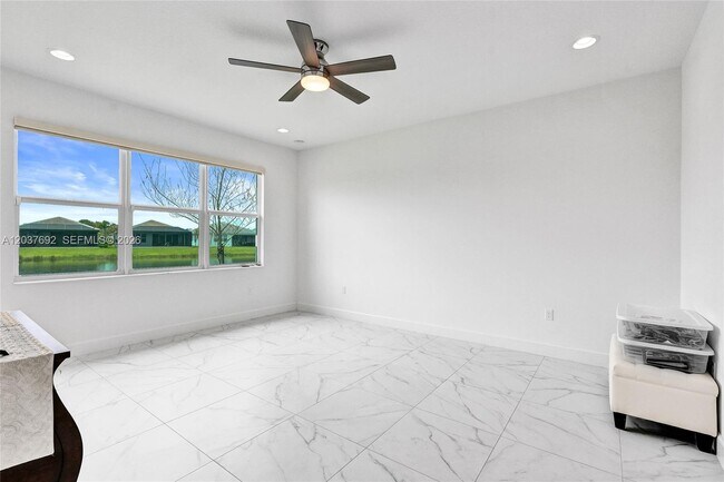 Building Photo - 13328 SW River Rock Rd