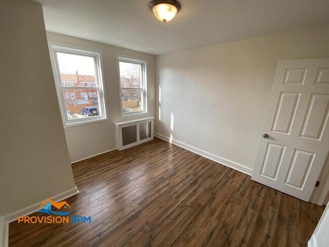 Building Photo - 2924 Yorkway