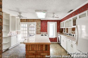 Building Photo - 4439 Greystone Dr