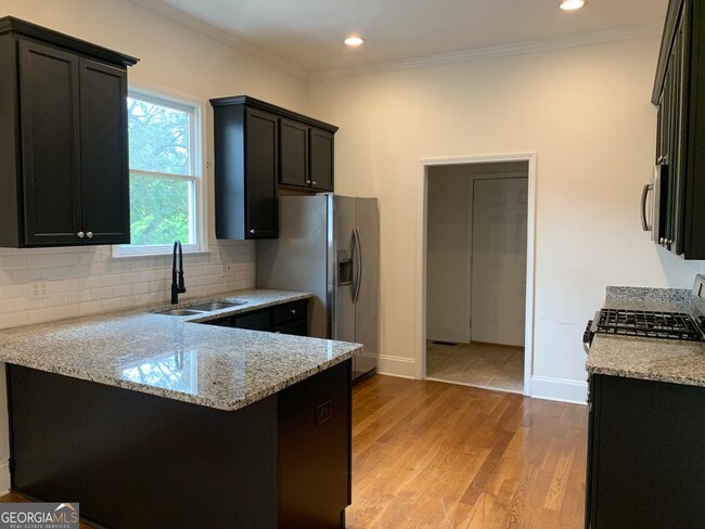 Building Photo - 169 Haygood Ave SE