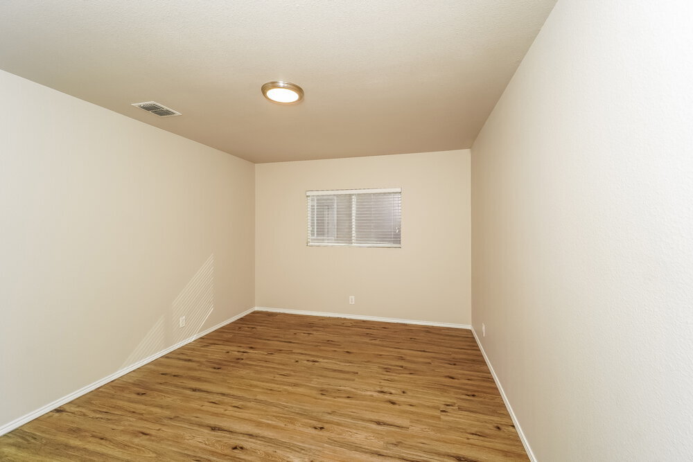 Building Photo - 120 Bay Willow