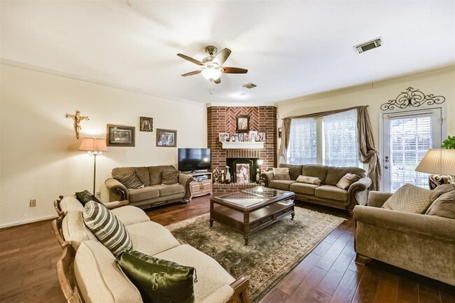 Building Photo - 1306 N Gabriel River Cir