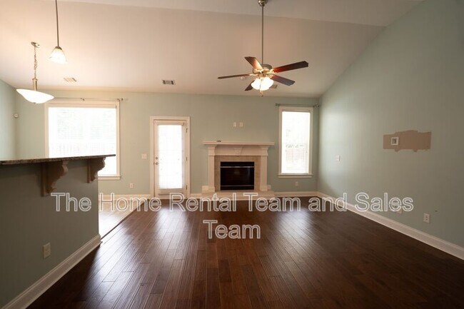 Building Photo - 117 Laguna Wy