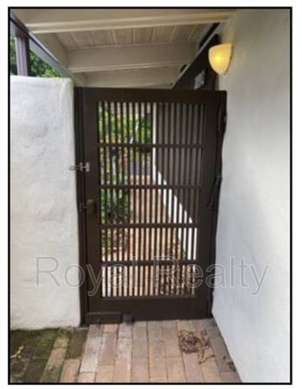 Building Photo - 2839 Puuhonua St