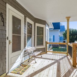 Building Photo - 601 Rumely St