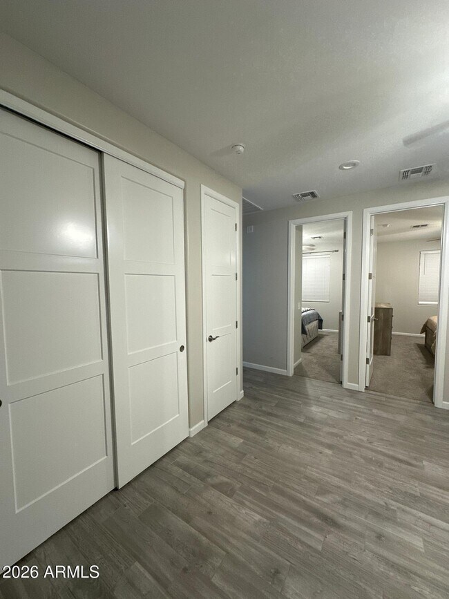 Building Photo - 2612 S 336th Ave