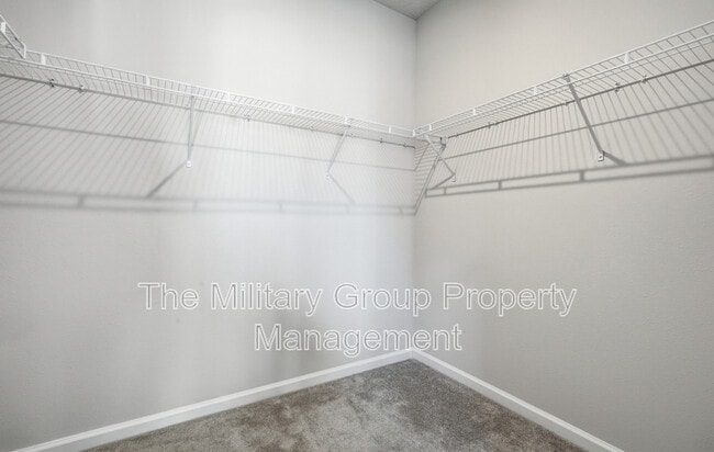 Building Photo - 11351 Streamsong Dr