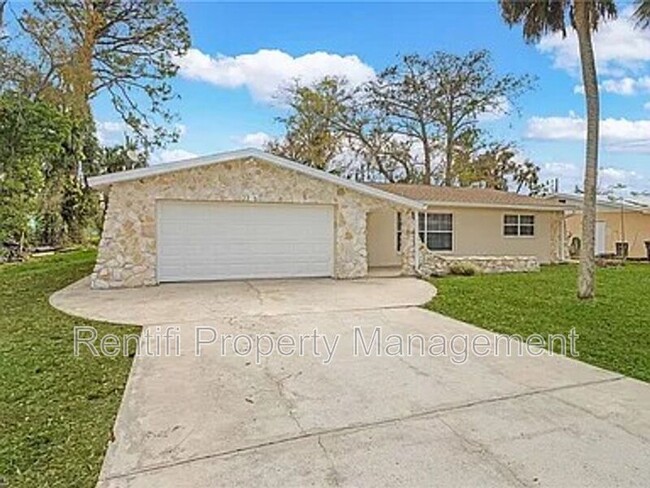 Primary Photo - 2326 Davis Blvd