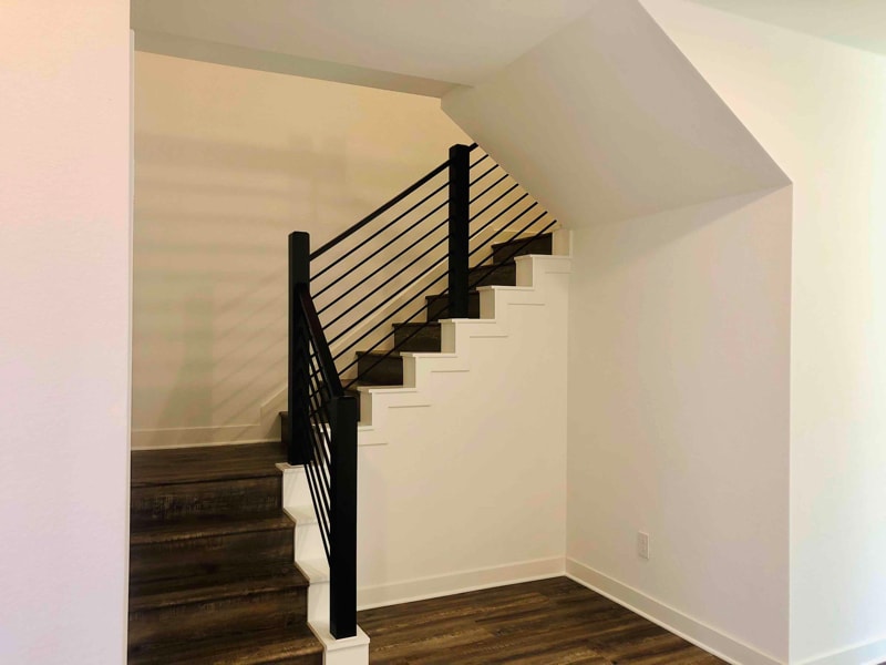 Building Photo - 5813 England St