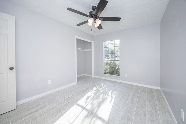 Building Photo - Charming 3-Bed, 1-Bath Home - Fully Remodeled & Move-In Ready!