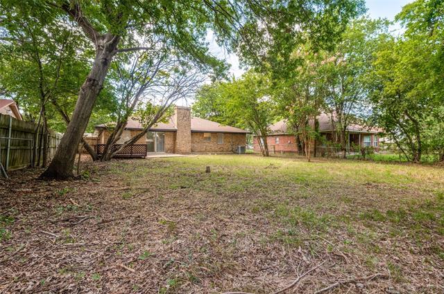 Building Photo - 813 Green Pastures Dr