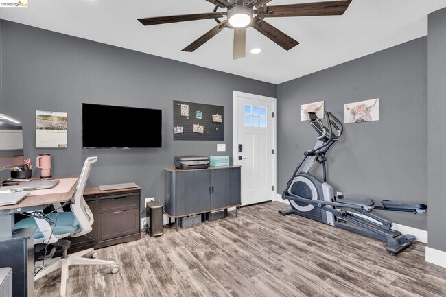 Building Photo - 59 Old Stagecoach Rd