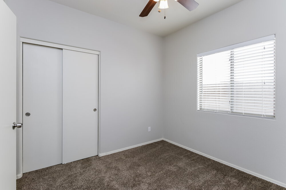 Building Photo - 3402 N 129th Dr