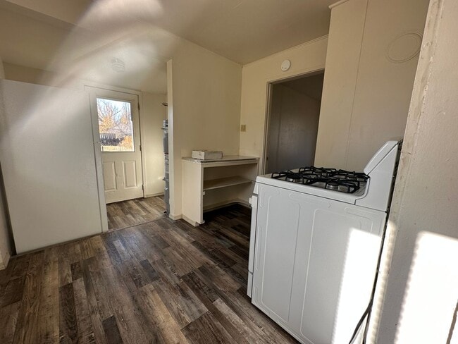 Building Photo - 4428 Altamont Dr