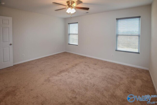 Building Photo - 226 Harold Murphy Dr