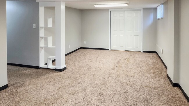 Building Photo - South Knoxville - Clean 2 Bedroom, 1 Bath,...