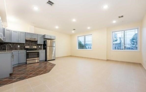 Building Photo - 44 Bergen Blvd