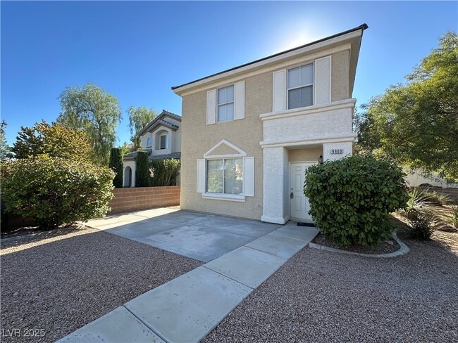 Building Photo - 9900 Calabasas Ave