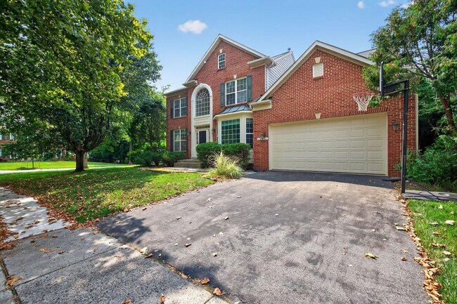 Building Photo - 12031 Arista Manor Way