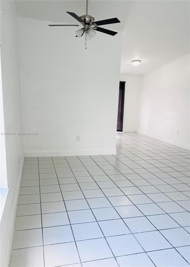 Building Photo - 14020 SW 281st Terrace