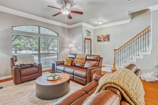 Building Photo - 9113 Creekstone Lake Dr