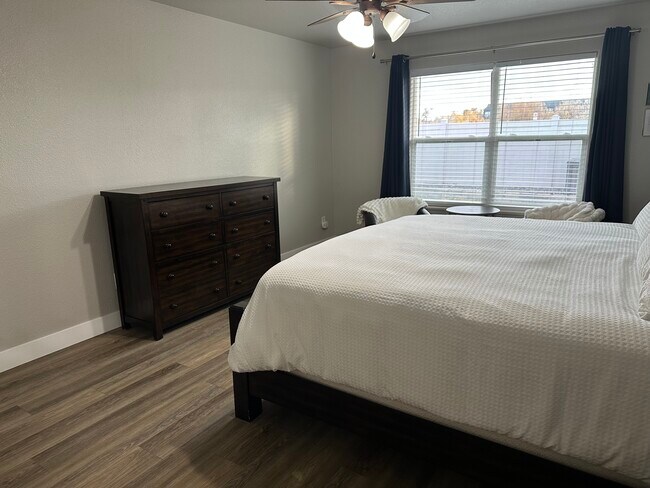 Building Photo - 2441 Roan Ridge Rd