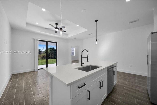 Building Photo - 328 Gordon Ave S