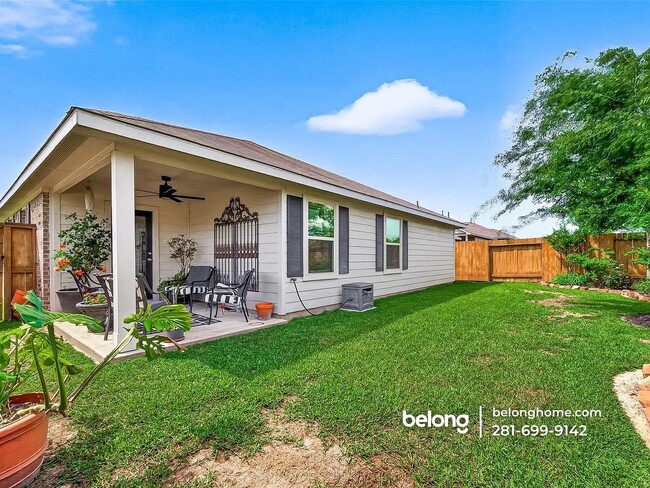 Building Photo - 40402 Red Poppy Ln