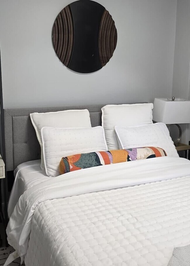 Building Photo - 1315 Gorrell St