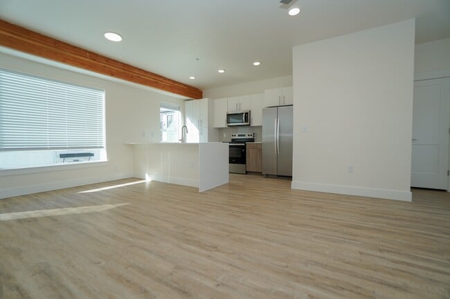 Building Photo - 4626 N Iota Ln