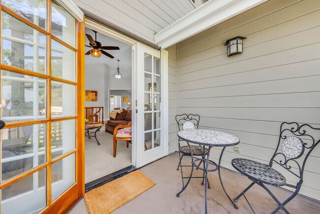 Building Photo - Danville Ranch 3/2 Jewel Available Now!