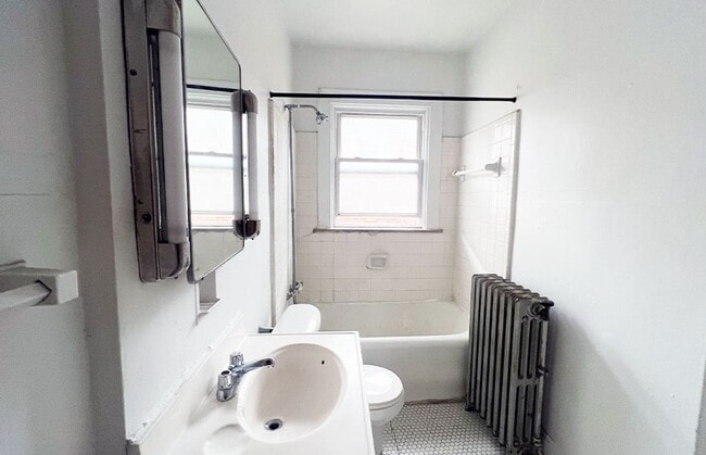 Building Photo - 315 Terrace Ave