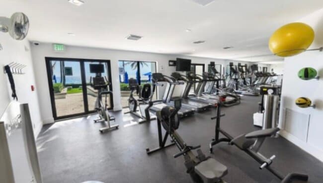 Building Photo - 3400 S Ocean Blvd