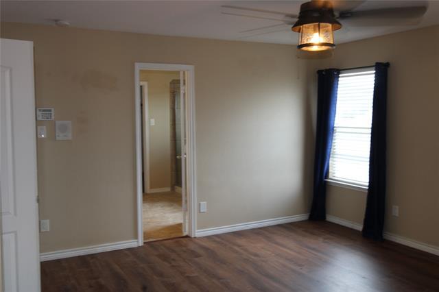 Building Photo - 2435 Castle Pines Dr