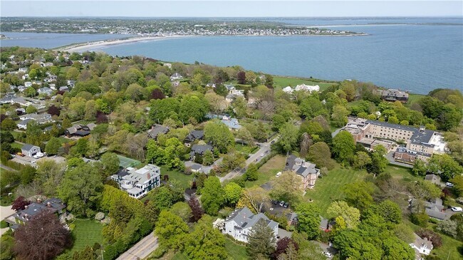 Building Photo - 97 Narragansett Ave