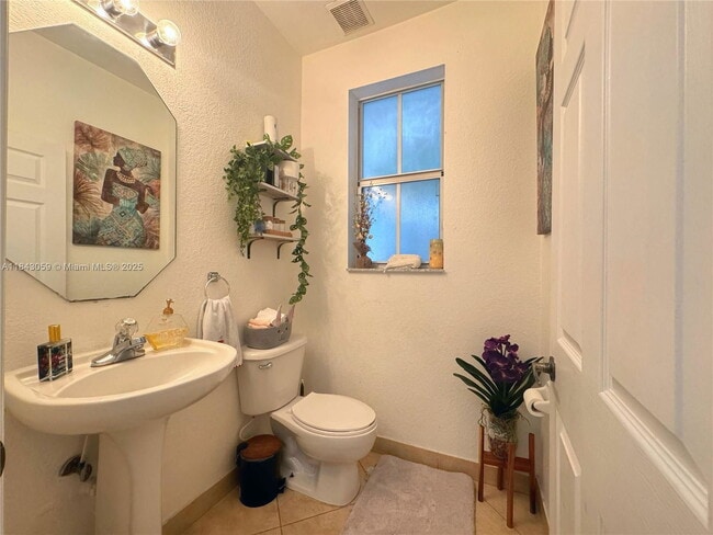 Building Photo - 10828 NW 85th Terrace