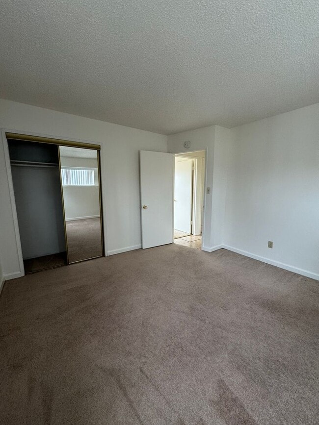 Building Photo - 3 Bedroom House on Tolowa Street