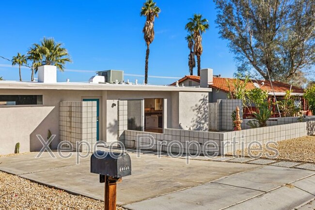 Primary Photo - 68540 F St