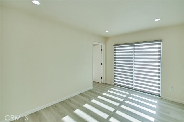 Building Photo - 865 Featherwood Dr