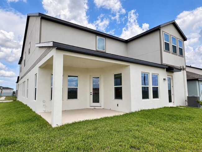 Building Photo - 16477 Silver Brook Wy