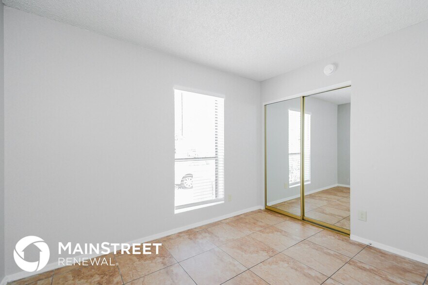 Building Photo - 185 W Virginia St